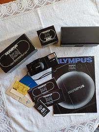 Olympus XA con FLASH A16