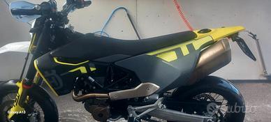 Husqvarna 701 Supermoto - 2023