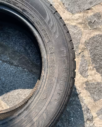 Gomme 4 stagioni Nokian 165/65 R15 91T