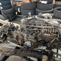 motore e cambio Nissan Patrol 3.3 sd33t 