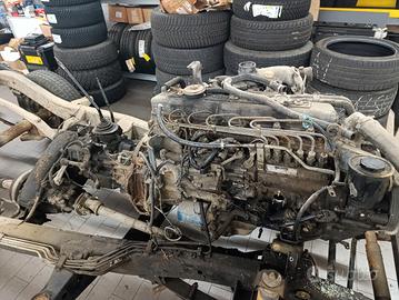 motore e cambio Nissan Patrol 3.3 sd33t 