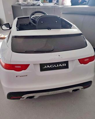 Auto elettrica per bambino Jaguar - seminuova