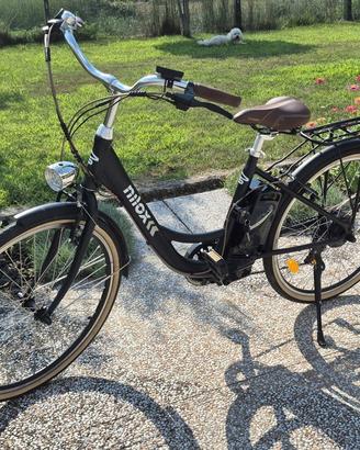 Bicicletta pedalata assistita NILOX 26"