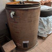 Tino in vetroresina per vino