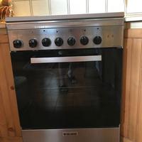 Cucina con forno