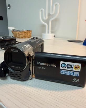 Panasonic SDR-S50 videocamera