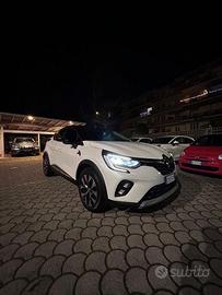 Renault Captur Full Hybrid E-Tech 145 CV Techno