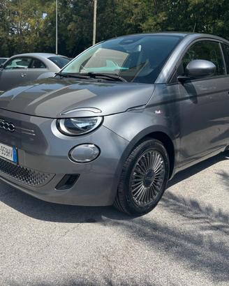 Fiat 500e 3+1 42 kWh Icon