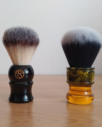 2 pennelli da barba in setole sintetiche 