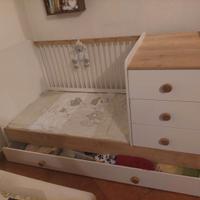 Lettino trasformabile Cilek con cassetto letto