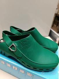 zoccoli sanitari n.39/40