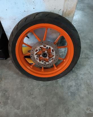 Ruota KTM 390