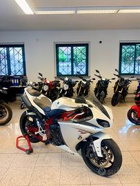 YAMAHA YZF R1 FINANZIABILE