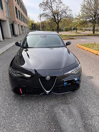Alfa Romeo Giulia veloce Q4  210 CV