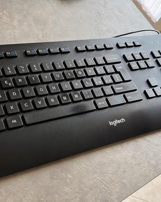 Tastiera Logitech QWERTY Layout ITA