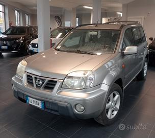 Nissan X-Trail 2.2 TD Di Elegance
