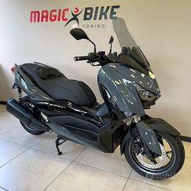 Yamaha X-Max 300