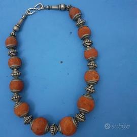 GIROCOLLO  IN MADREPORA