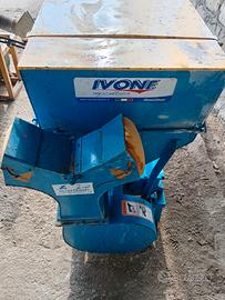 Trattore solfatrice per calce in polvere o Verdera