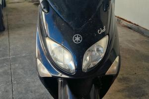 T max 500 cc  i.e. Yamaha 