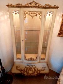 vetrinetta in stile Veneziano