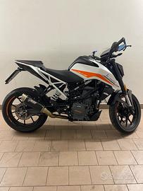 Ktm duke 390 2022