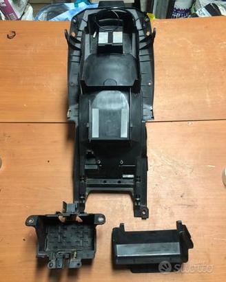 Sottocoda portatarga originale Suzuki GSX 1250 FA