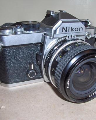 NIKON FM + accessori