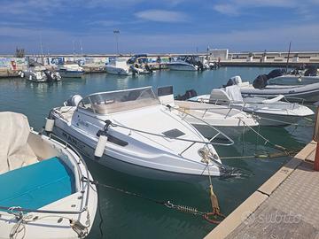 Manó cabin 20 Honda 90