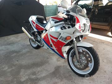 yamaha fzr 1000 exup