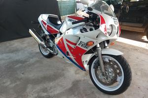 yamaha fzr 1000 exup