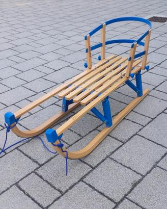 Slittino in legno ripiegabile salvaspazio