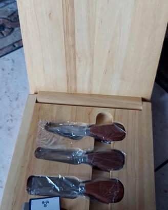 Set coltelli da formaggi