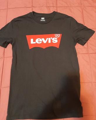 T-shirt Levi's