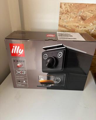 Macchinetta caffè Illy X caps x3 sigillata