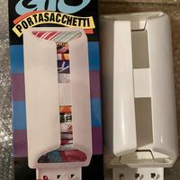 Portasacchetti da parete