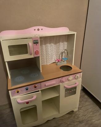 Cucina in legno per bambini