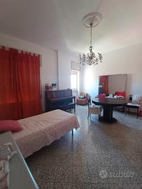 Stanza singola zona Carrassi