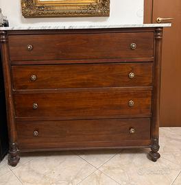 Como’ piu 2 comodini  stile arte povera