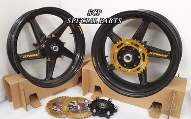 Yamaha r6 cerchi ruote carbonio con kit corone