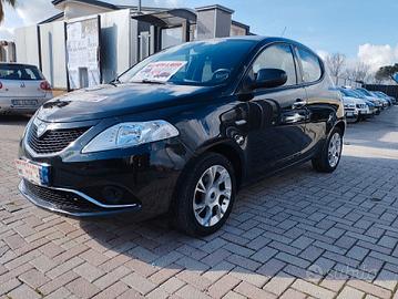 Lancia Ypsilon 1.2 69 CV 5 porte GPL Ecochic Gold