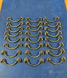 Set di 24 maniglie in metallo