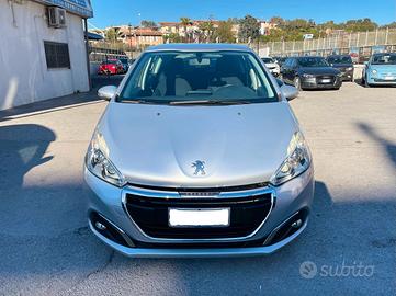 Peugeot 208 PureTech 82 5p. GPL Access