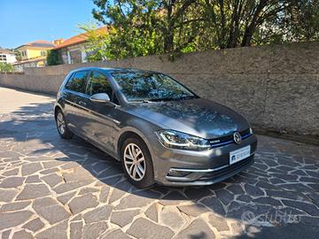 Volkswagen Golf 5 Porte Golf 5p 1.5 tgi Highline 1