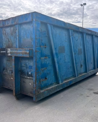 CONTAINER SCARRABILE USATO A CIELO APERTO