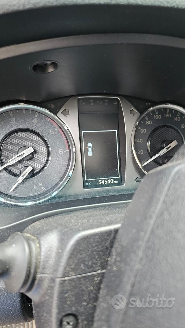 Toyota Hilux 2022 photo 5