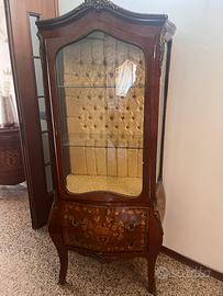 vetrina per la sala