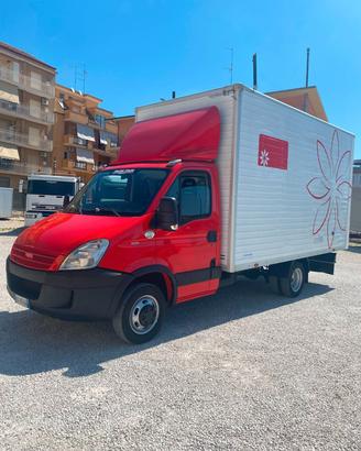 IVECO DAILY 35C12 CASSONE FURGONATO