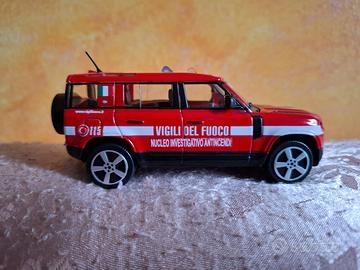 VIGILI DEL FUOCO -POMPIERI - LAND ROVER DEFENDER