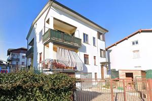 Appartamento a Olgiate Comasco (CO)